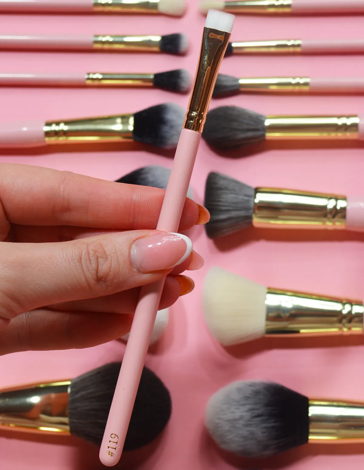 P. Louise P.Louise #119 Flat Liner Brush- Single Brushes