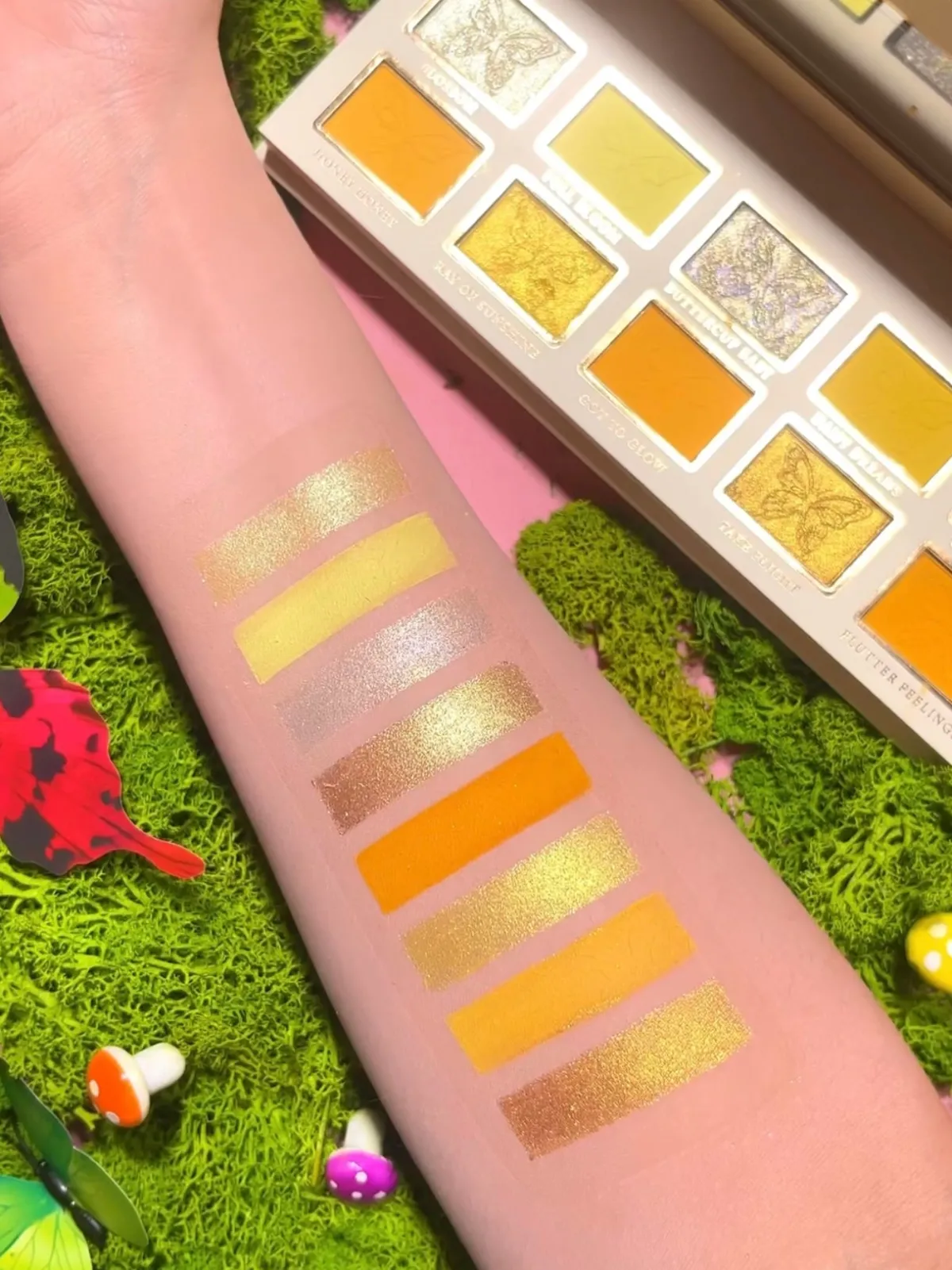 P. Louise P.Louise You Give Me Butterflies Palette- Palettes